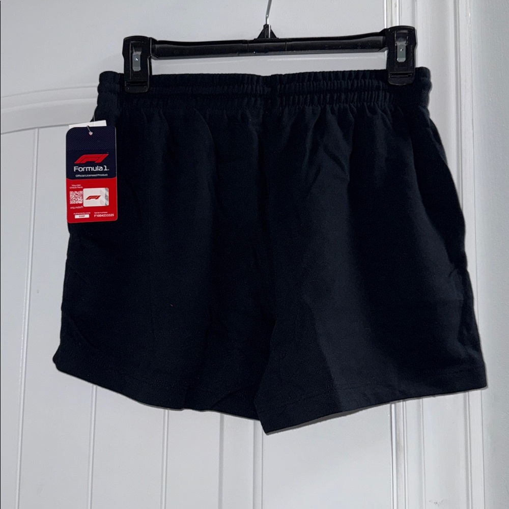 Formula 1 F1 Shorts with Pockets - Picture 3 of 3
